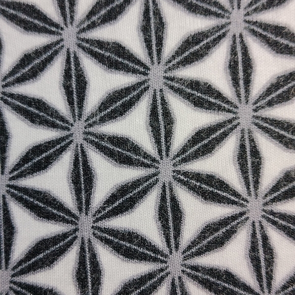 White house Black market women's medium 1/4 sleeved top - Picture 6 of 8